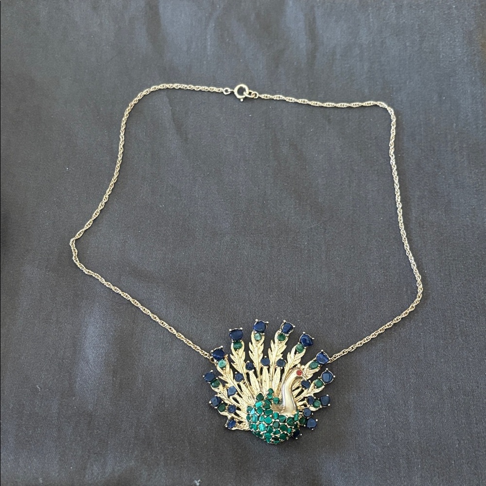 Vintage Franklin Mint peacock pendant